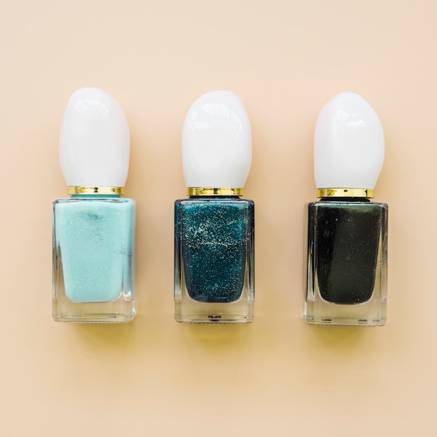 Maquillaje de esmalte de uñas