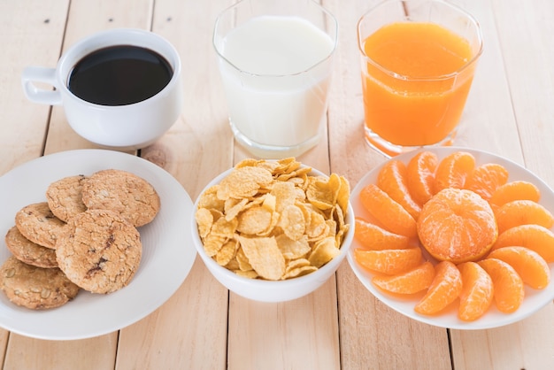 Mesa de desayuno