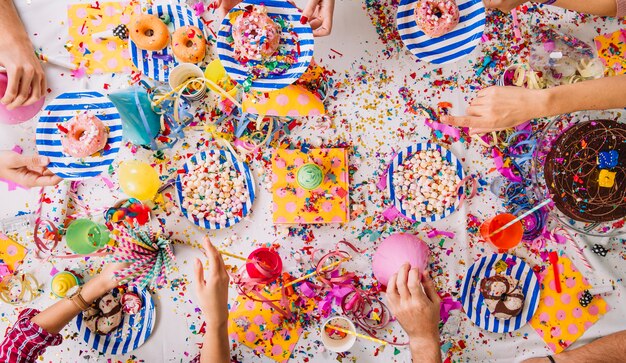 Mesa de fiesta de cumpleaños