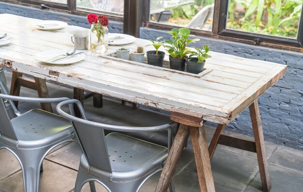 Mesa en mesa de comedor