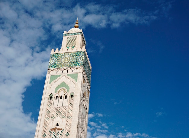 Mezquita con minarete en Casablanca, Marruecos