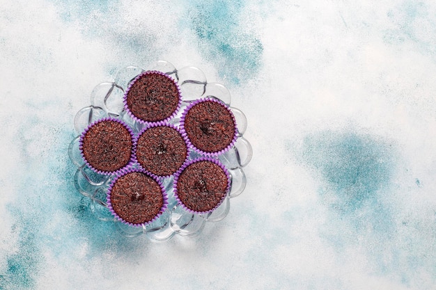 Mini cupcakes de chocolate sufle