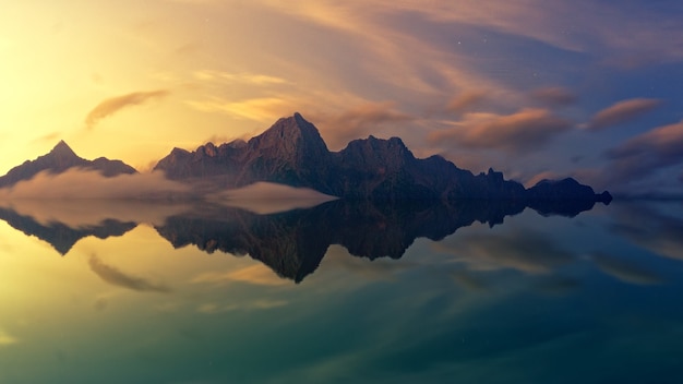 Montaña marrón reflejada en cuerpo de agua