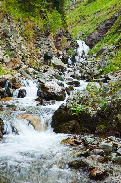 Montañas corriente