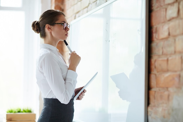 Foto gratuita motivación empresarial