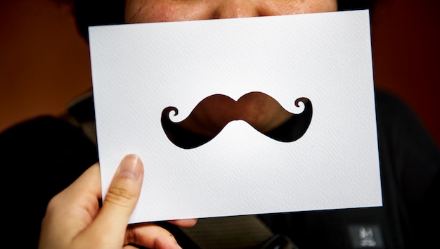 Foto gratuita moustache estilo hipster hombre rizo