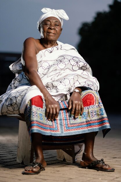 Mujer africana, mayor
