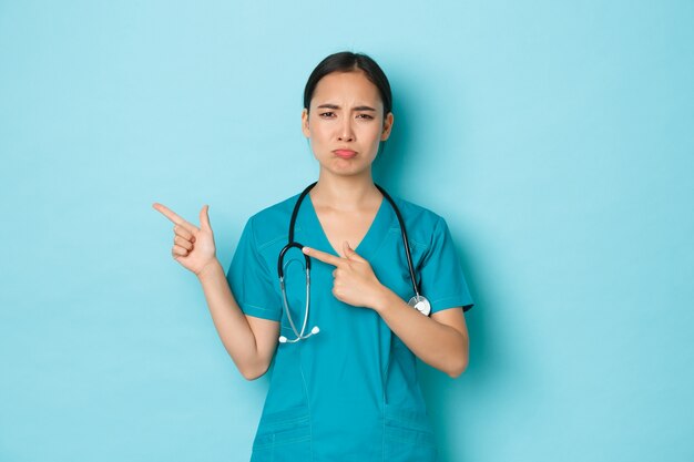 Mujer asiática de salud posando