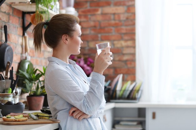 Mujer, en, cocina