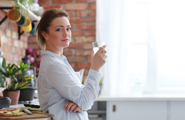 Mujer, en, cocina