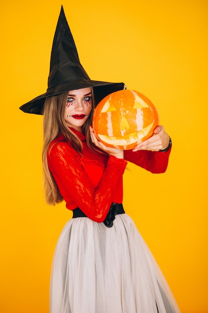 Foto gratuita mujer en un disfraz de halloween