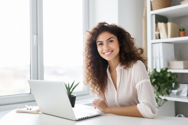 Mujer joven expresión feliz escritorio de negocios y concepto de empresa ai generado