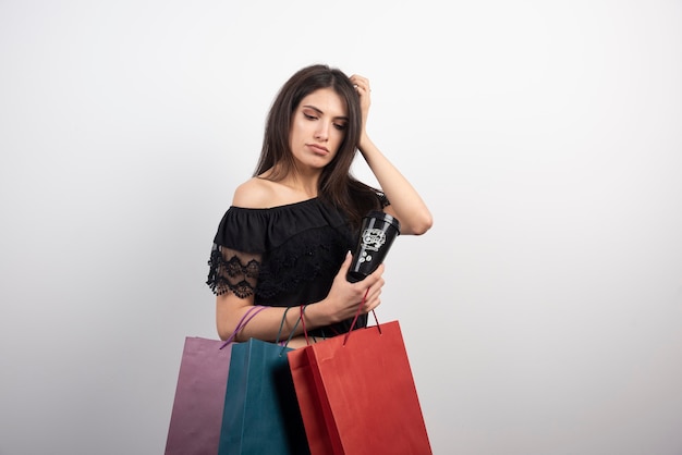 Tendencias globales y la realidad del consumidor mexicano. Foto Freepik