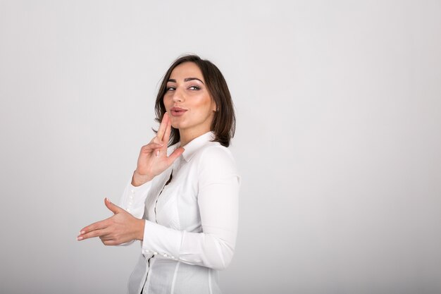 Mujer de negocios aislada