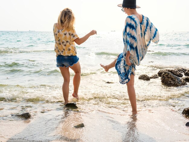 Mujer vacaciones viajes viaje relajación