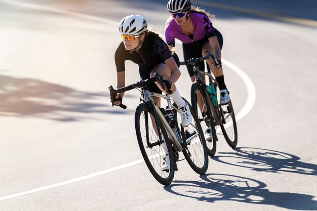 Mujeres ciclistas profesionales