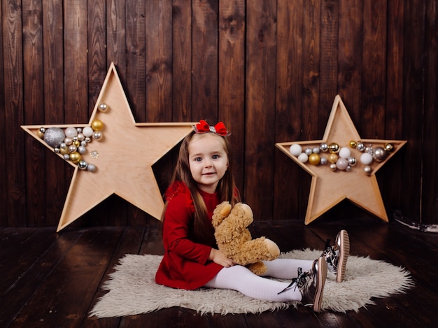 niña en el estudio