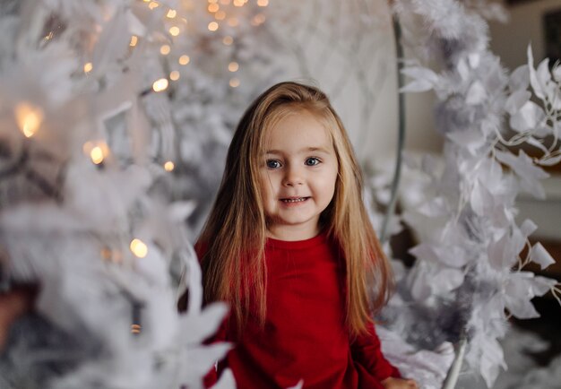 Niña en el estudio