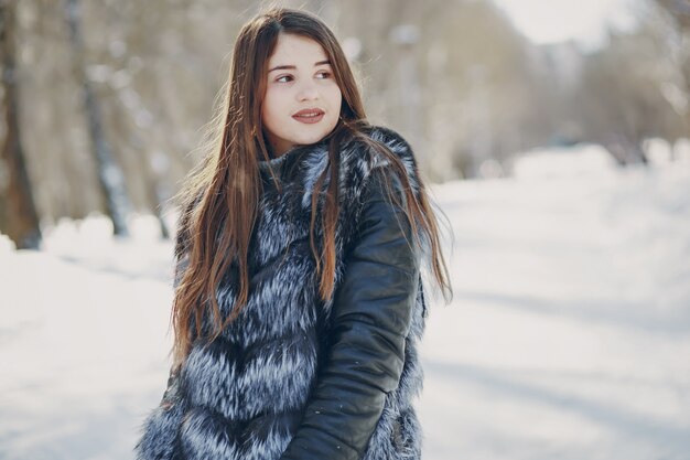 Niña en invierno