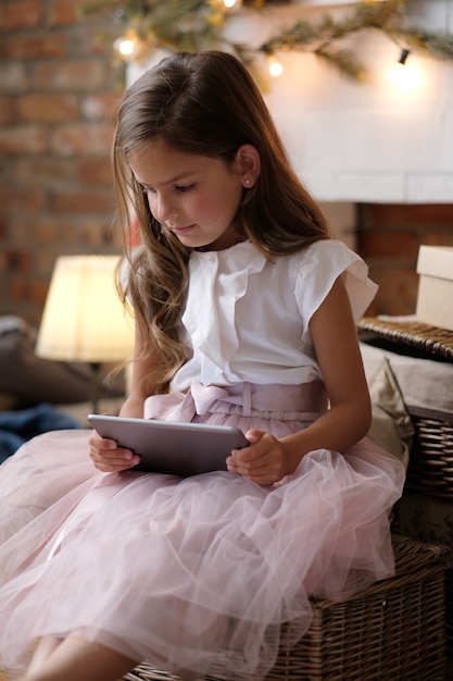 Niña en un vestido