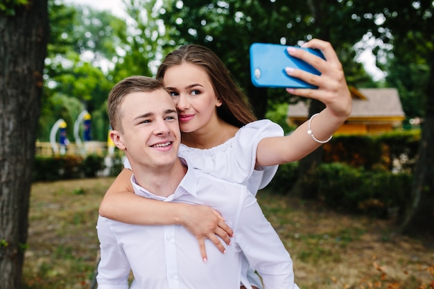 novio de amor preciosa relación parque