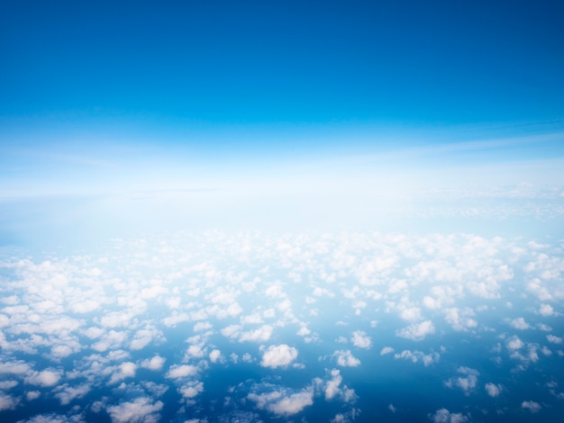 Foto gratuita nubes en el cielo