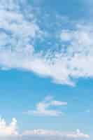 Foto gratuita nubes mullidas vistas desde el avión