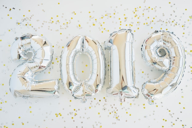 Números de globos de año nuevo festivo