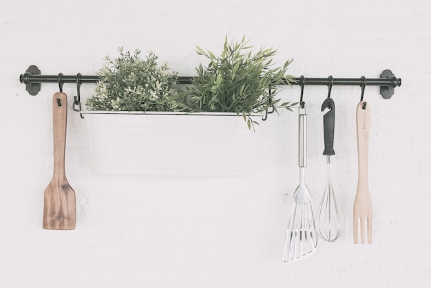 Foto gratuita objeto de la cocina fija en la pared