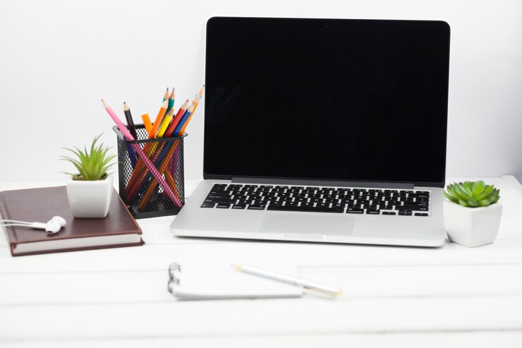 Foto gratuito oficina de escritorio