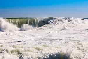Foto gratuita olas del mar durante la tormenta