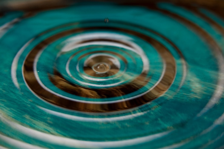 Foto gratuito las ondas en el agua