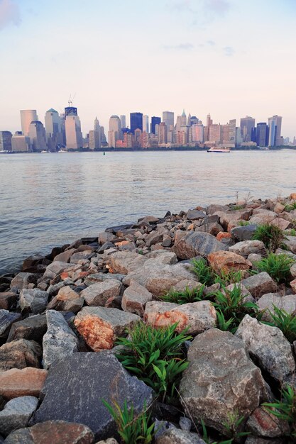 Orilla del río de la ciudad de Nueva York