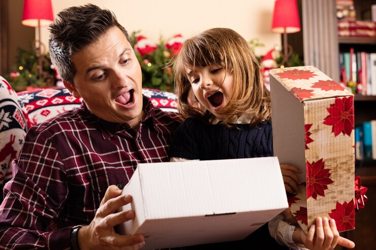 Foto gratuito padre e hija jugando