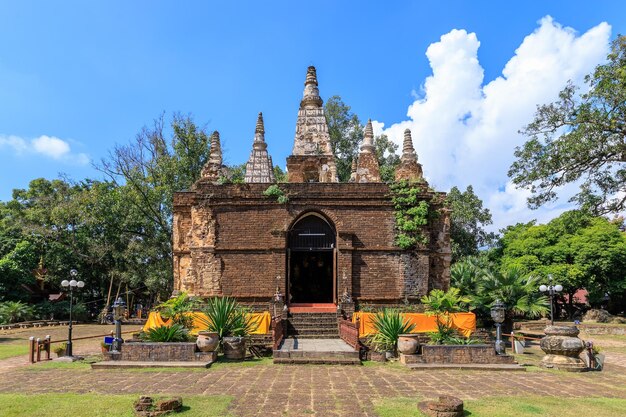 Pagoda antigua en Wat Photharam Maha Wihan Chet Yot Chiang Man en Chiang Mai al norte de Tailandia