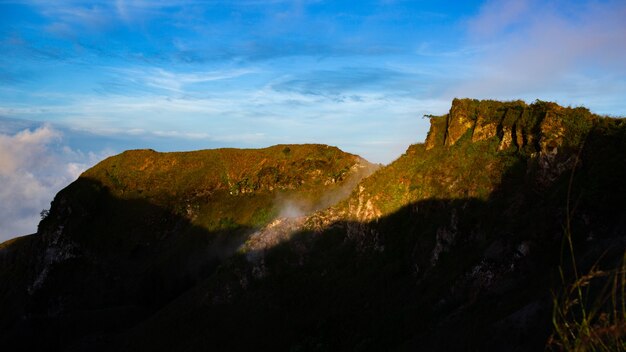 Paisaje. Amanecer con vistas al volcán. Volcán BATUR. Bali, Indonesia