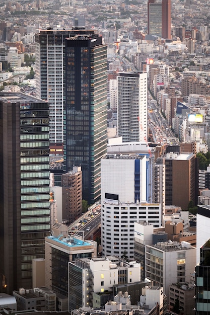 Foto gratuita paisaje de la ciudad con edificios altos