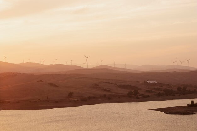 Paisaje natural con amanecer