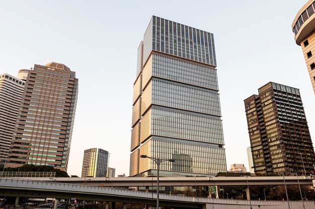 Paisaje urbano rascacielos japón