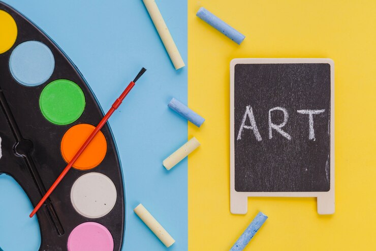 Foto gratuito palabra "arte" en la pizarra