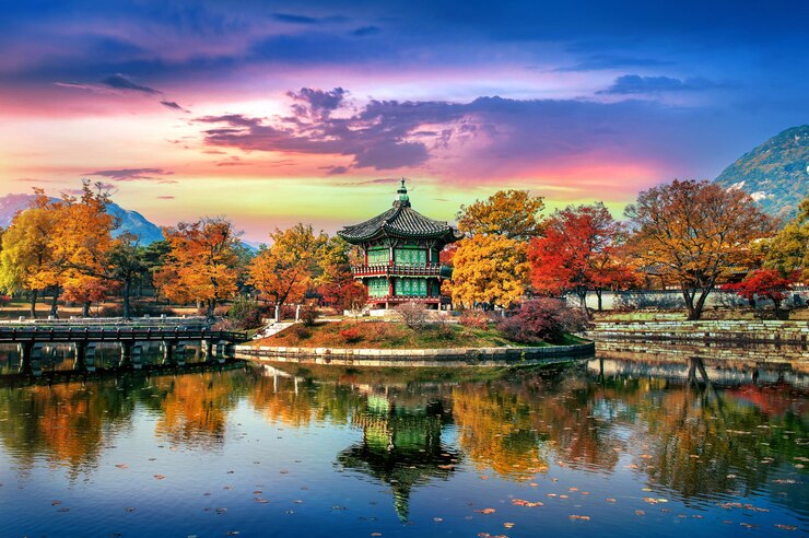 Foto gratuito palacio gyeongbokgung en otoño, corea del sur.