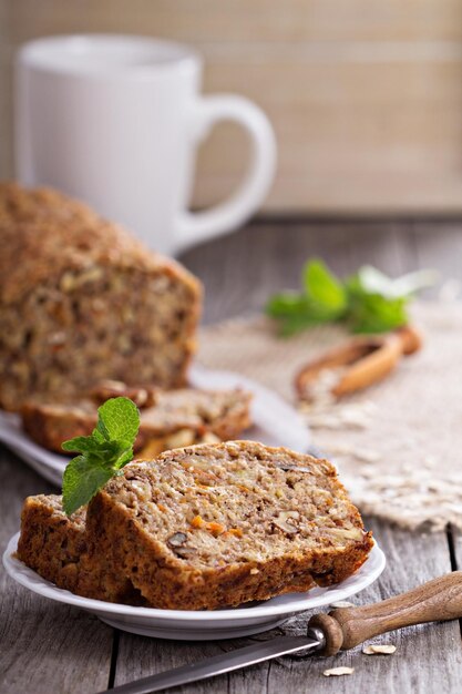 Pan vegano de plátano y zanahoria