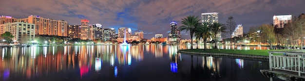 Panorama nocturno de orlando