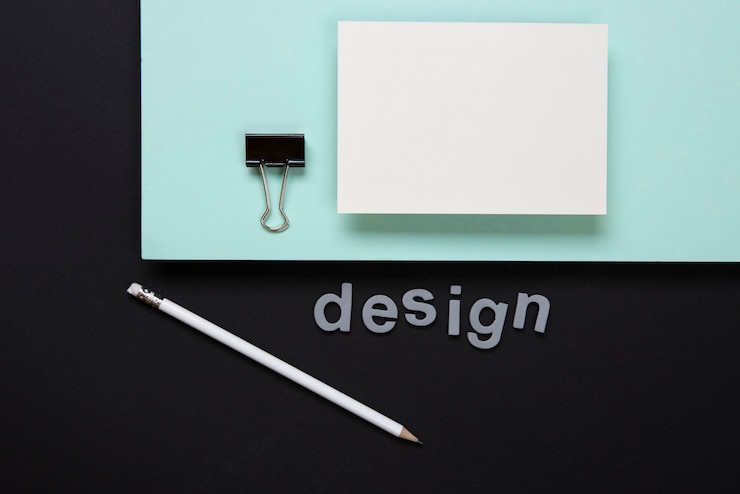 Foto gratuito papelería minimalista tarjetas de visita de negocios
