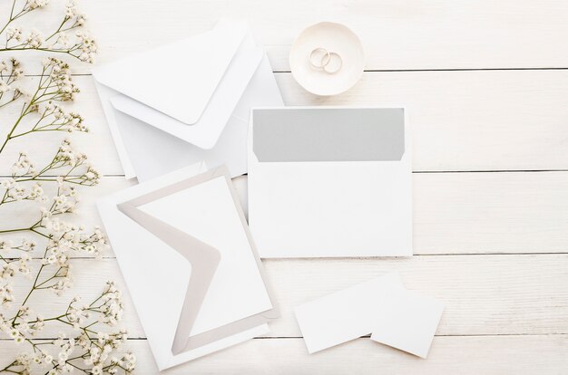 Paquete de invitación de boda minimalista