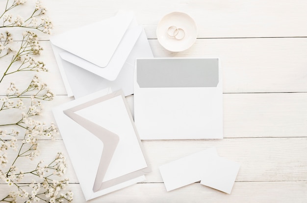 Paquete de invitación de boda minimalista