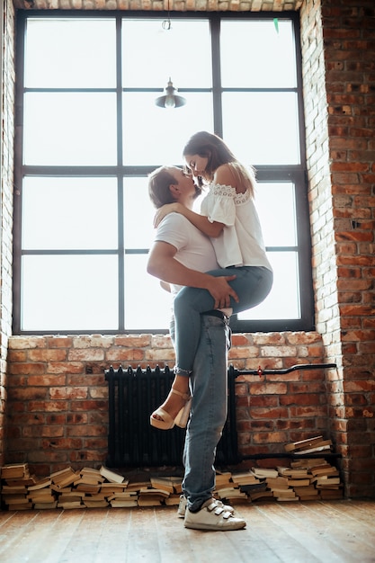 Pareja en casa