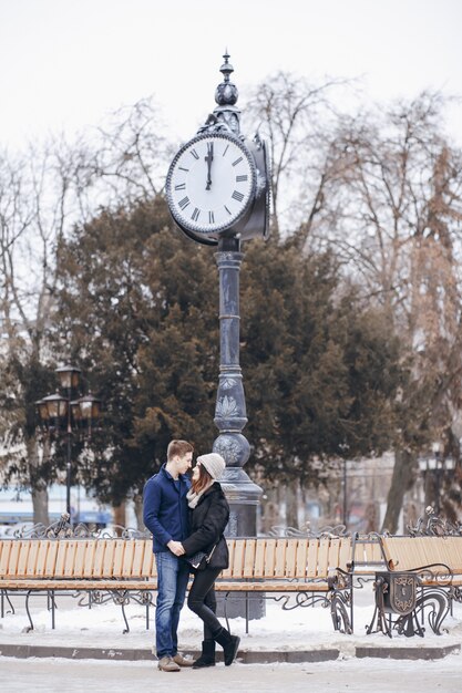 Pareja en la ciudad