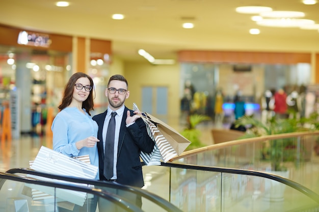 Pareja de compras