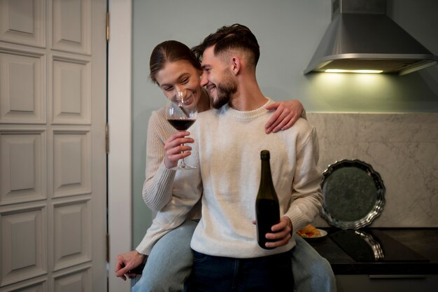 Pareja disfrutando de sus momentos de intimidad